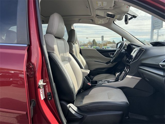 Used 2020 Subaru Forester Limited image 19