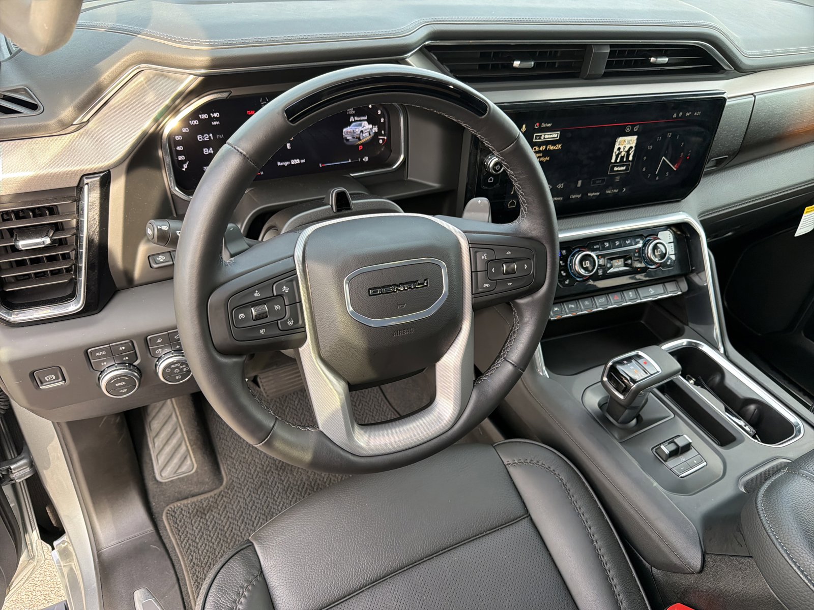 Used 2026 GMC Sierra 1500 Denali AWD/4WD image 17