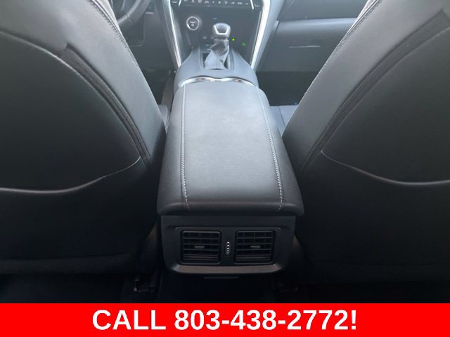 Used 2024 Toyota Venza Limited AWD/4WD image 15
