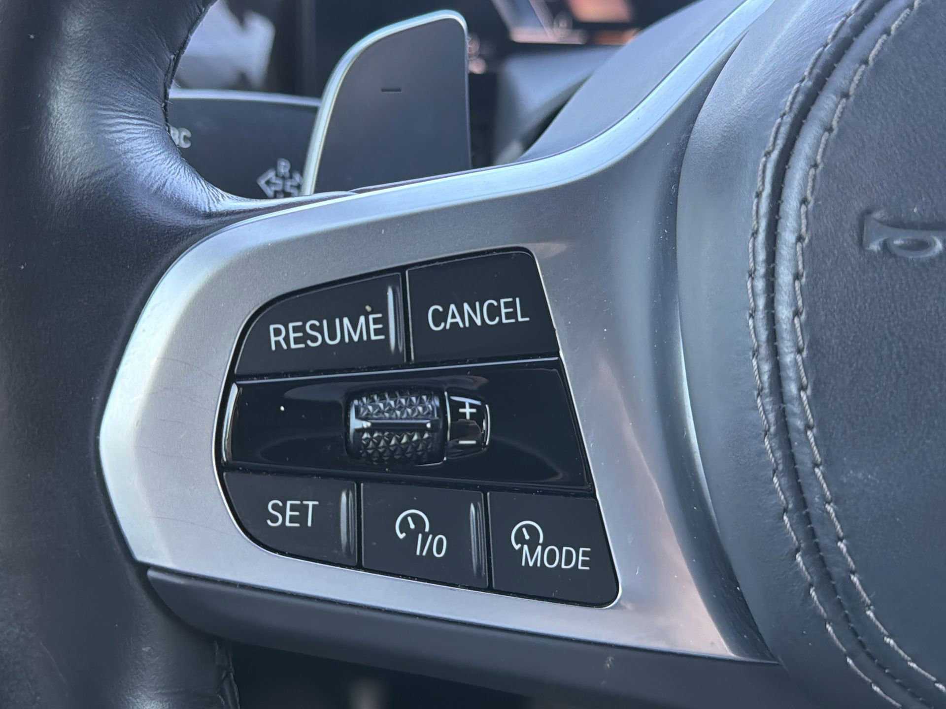 Certified 2024 BMW X6 xDrive40i image 29