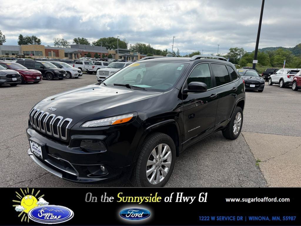 Used 2017 Jeep Cherokee Overland AWD/4WD image 1