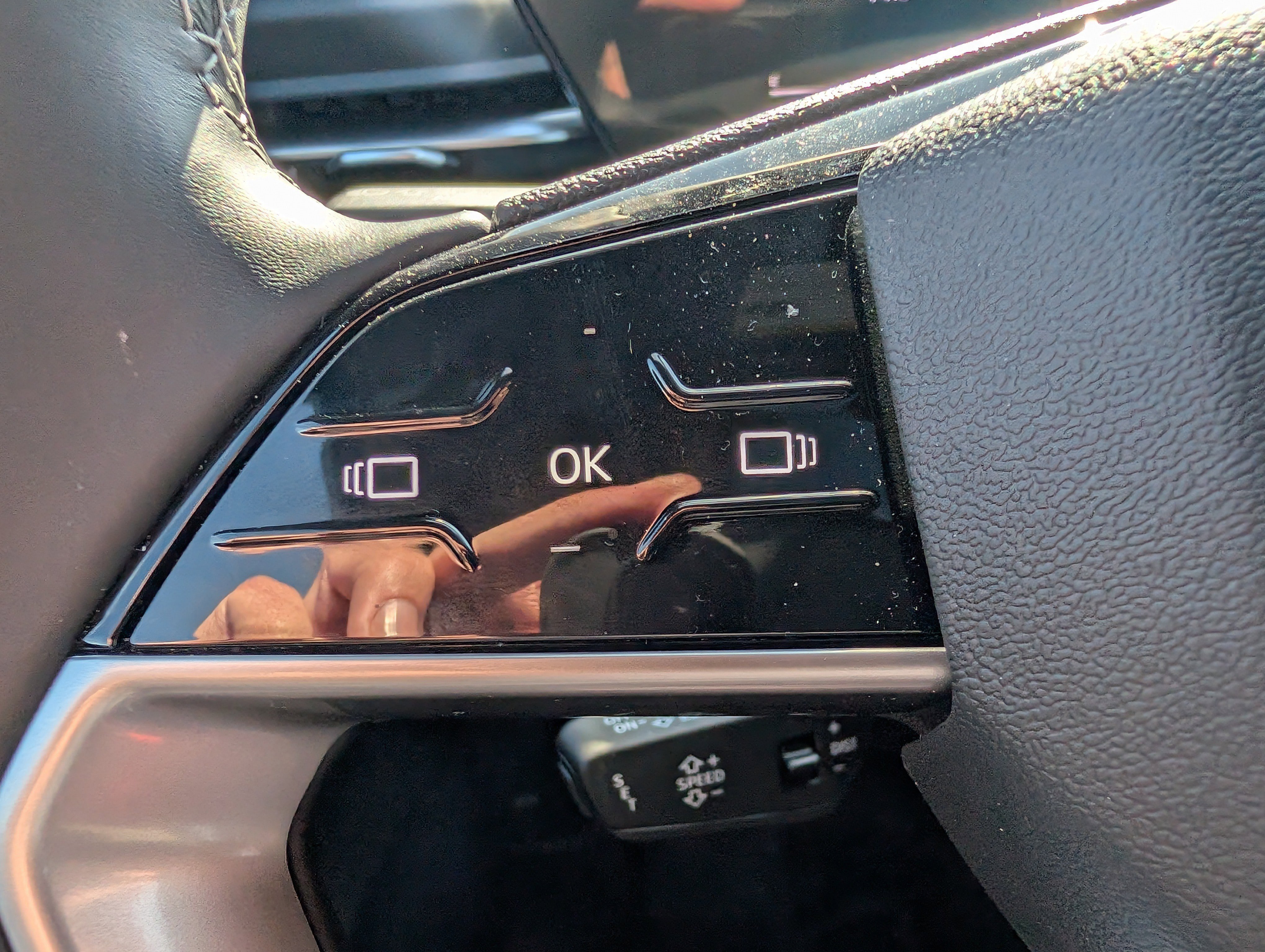 Certified 2025 Audi Q5 Premium w/ Convenience Package image 25