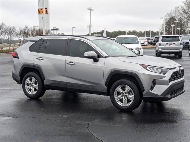 Certified 2021 Toyota RAV4 XLE w/ Convenience Package FWD image 22