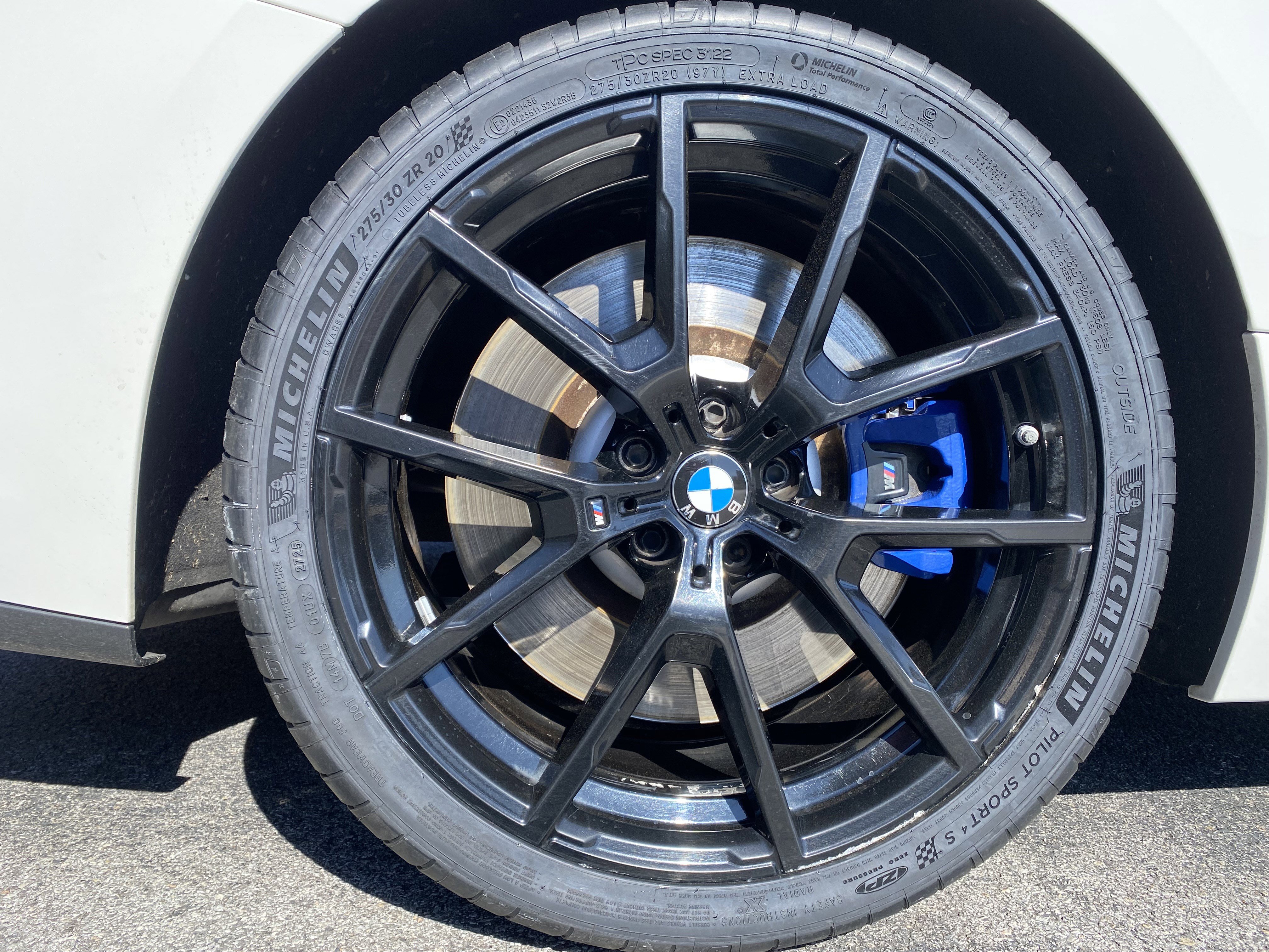 Used 2019 BMW M850i xDrive M850i xDrive w/ M Carbon Exterior Package image 39