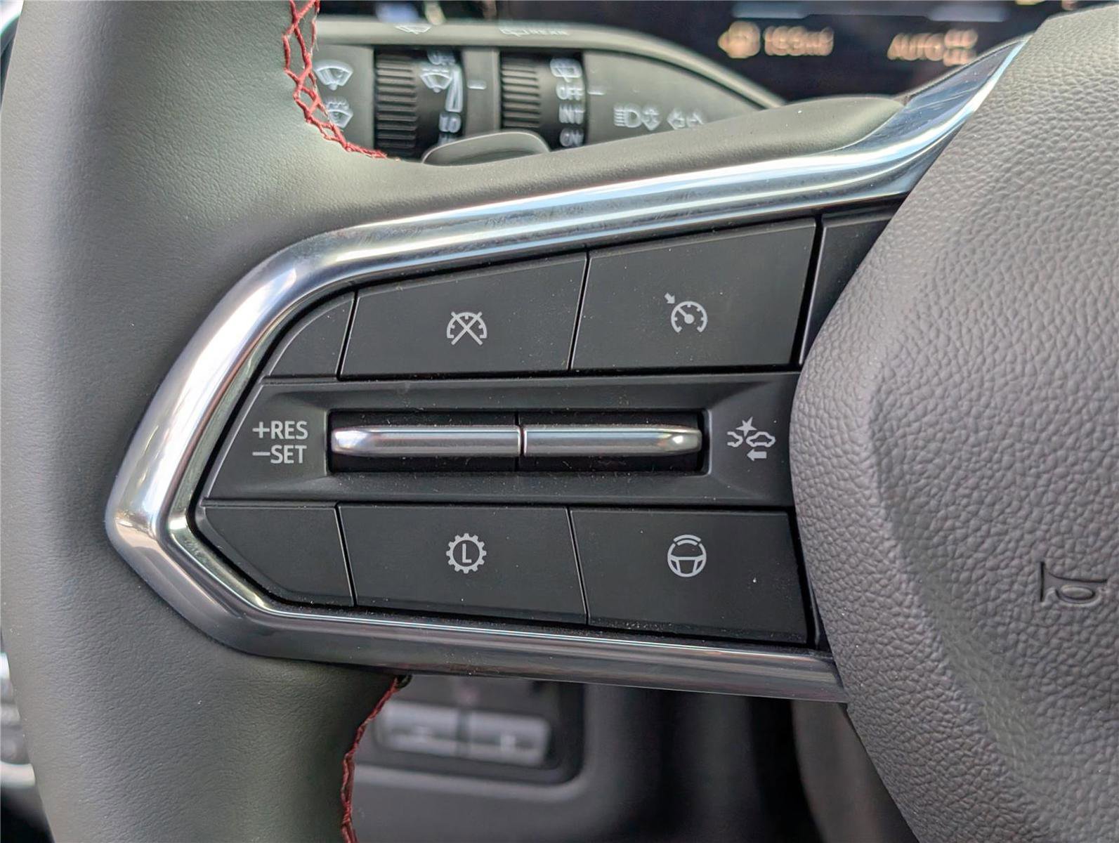 New 2026 Chevrolet Tahoe RST w/ Advanced Technology Package AWD/4WD image 24