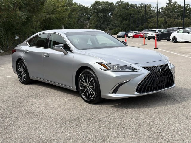 Certified 2024 Lexus ES 350 w/ Premium Package FWD image 3