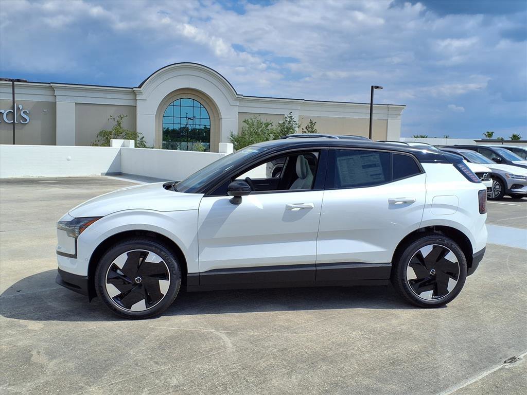 New 2026 Volvo EX30 Ultra w/ Protection Package Premier image 4