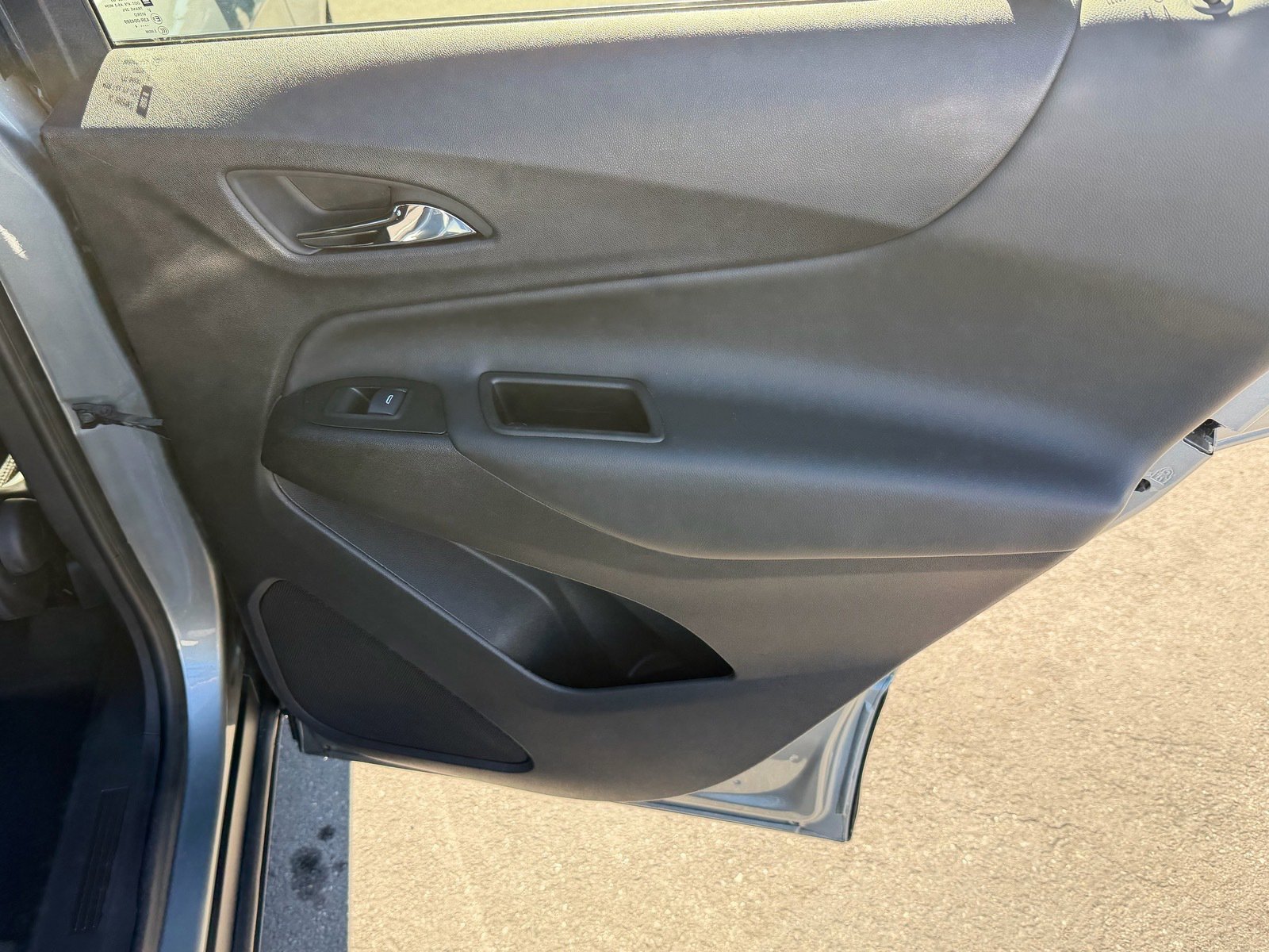 Used 2024 Chevrolet Equinox LT image 19