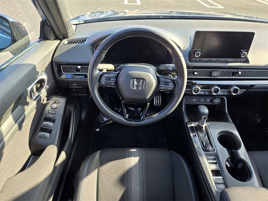 Used 2025 Honda Civic Sport image 11