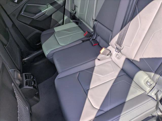 New 2025 Audi Q3 2.0T Premium image 18