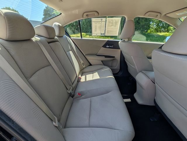 Used 2016 Honda Accord LX image 23