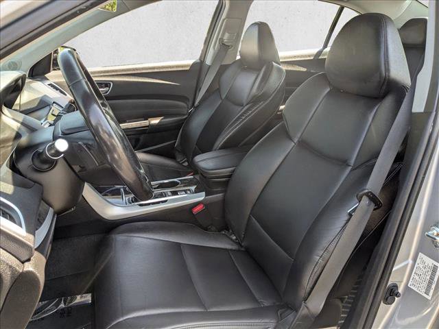 Used 2018 Acura TLX FWD image 16