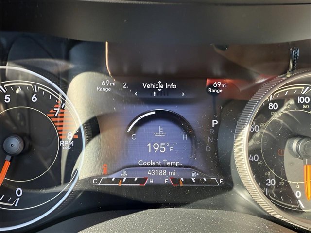 Used 2019 Jeep Cherokee Limited image 11