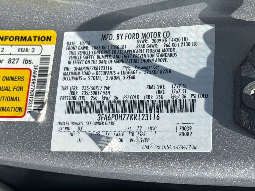 Used 2019 Ford Fusion SE FWD image 18