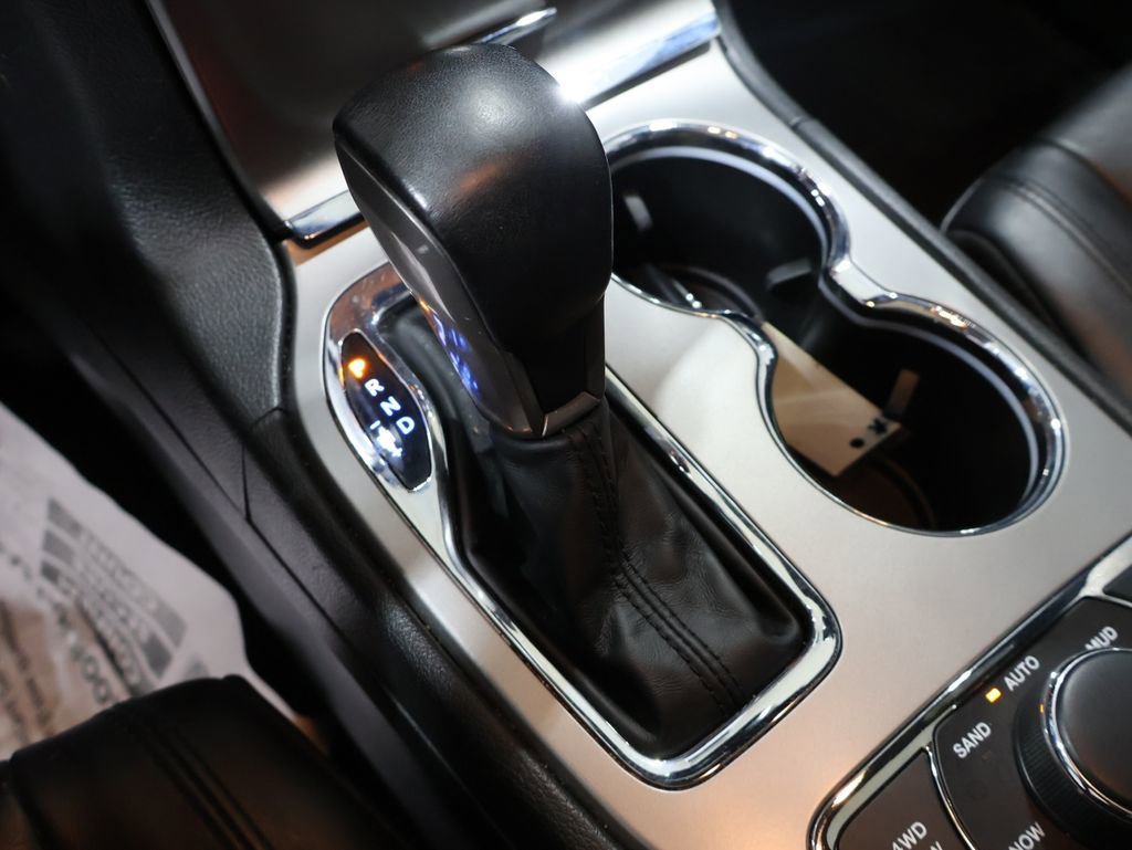 Certified 2021 Jeep Grand Cherokee Limited w/ Trailer Tow Group IV image 39