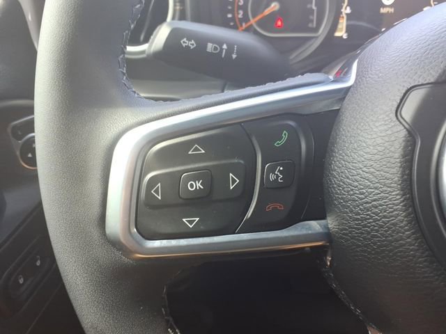 Used 2025 Jeep Wrangler Sahara image 24