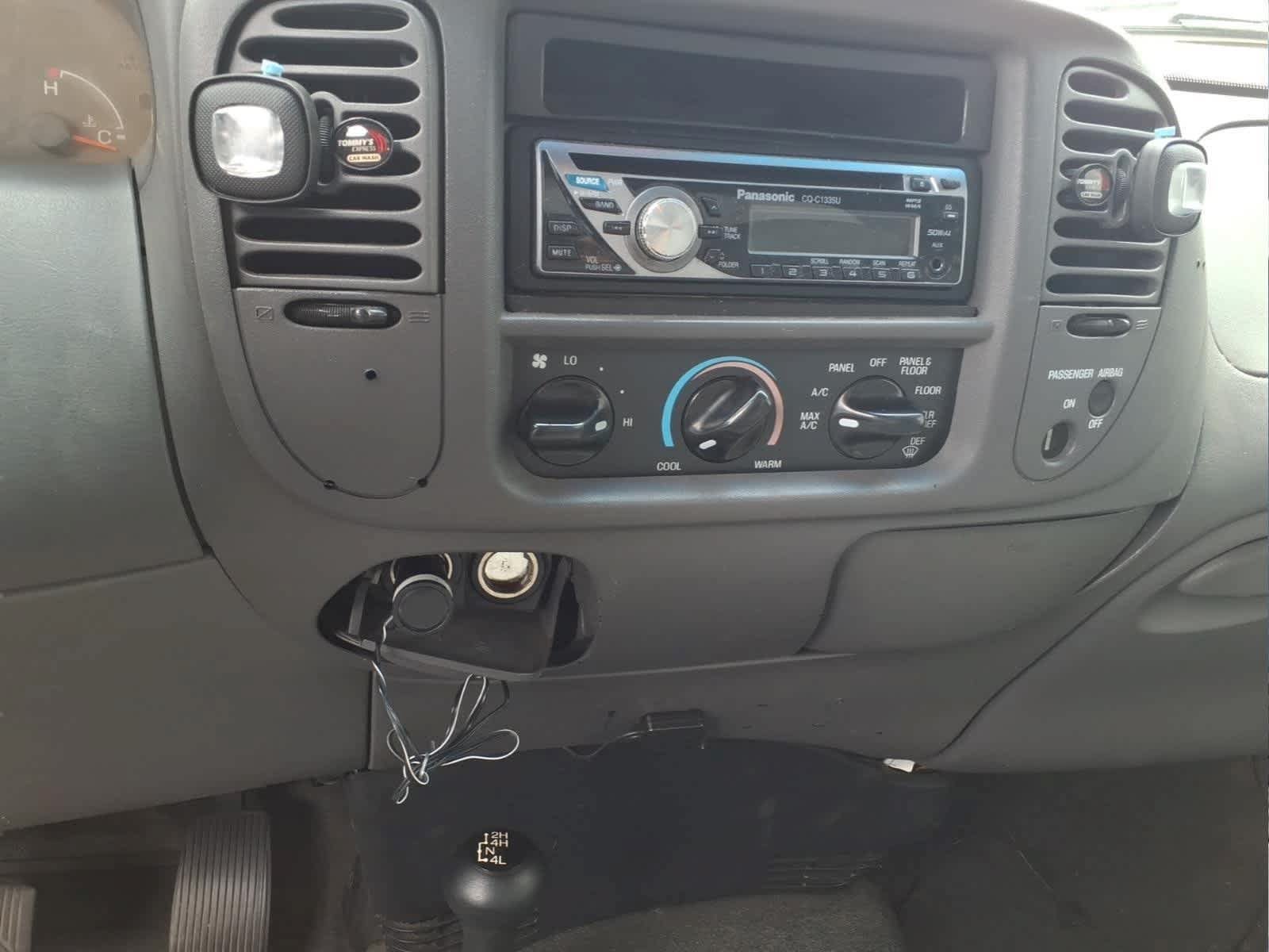 Used 2000 Ford F150 XL AWD/4WD image 7