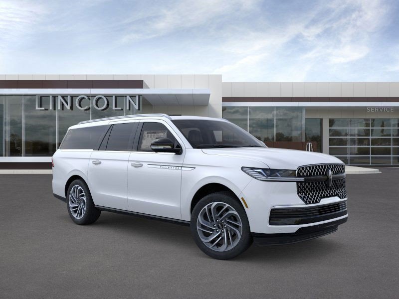 New 2025 Lincoln Navigator L Reserve image 7