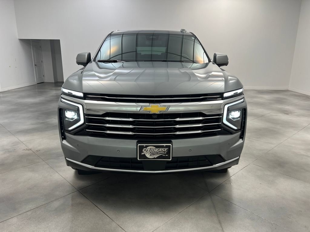 Used 2025 Chevrolet Tahoe LT image 2