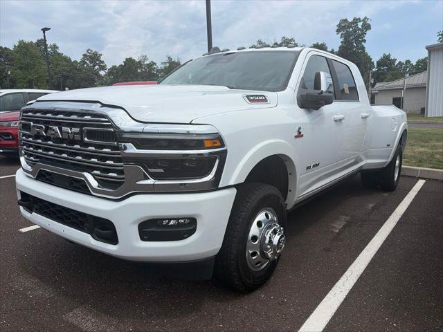 Certified 2025 RAM 3500 Longhorn AWD/4WD image 3