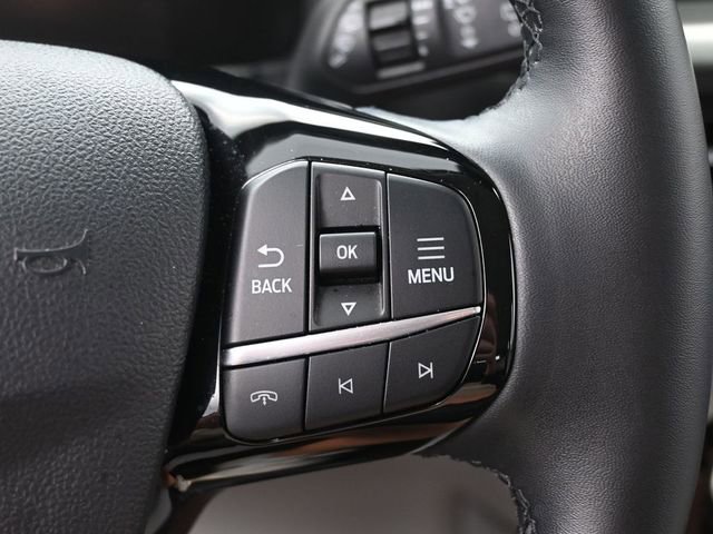 Used 2025 Ford Escape SE image 16