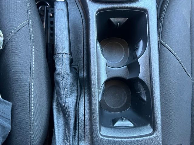 Used 2016 Ford Focus SE w/ SE Cold Weather Package FWD image 29