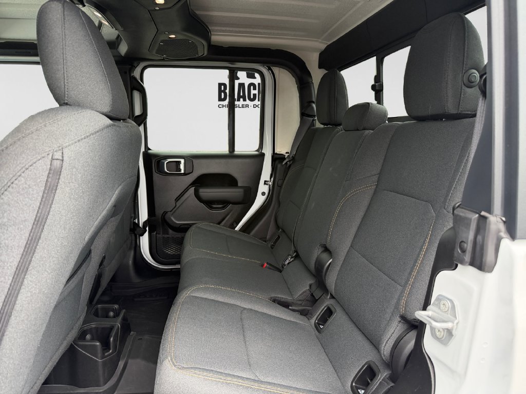 New 2026 Jeep Gladiator Sport AWD/4WD image 9
