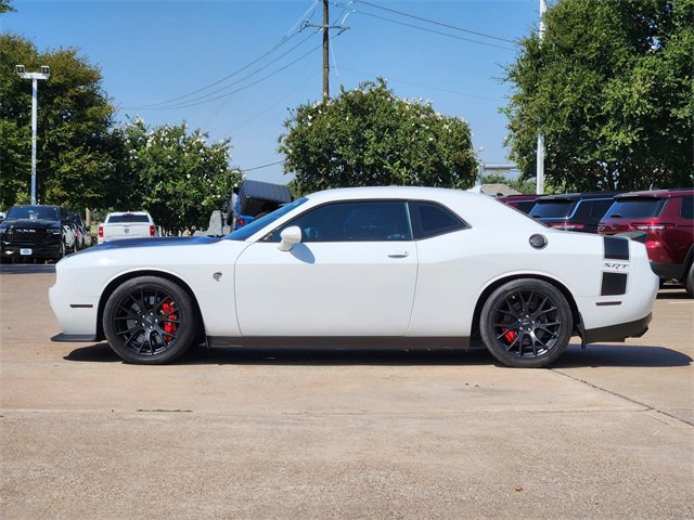Used 2016 Dodge Challenger SRT Hellcat image 4