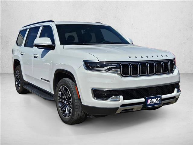 Used 2022 Jeep Wagoneer Series III AWD/4WD image 3