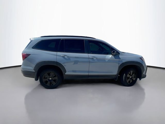 Used 2022 Honda Pilot TrailSport image 9
