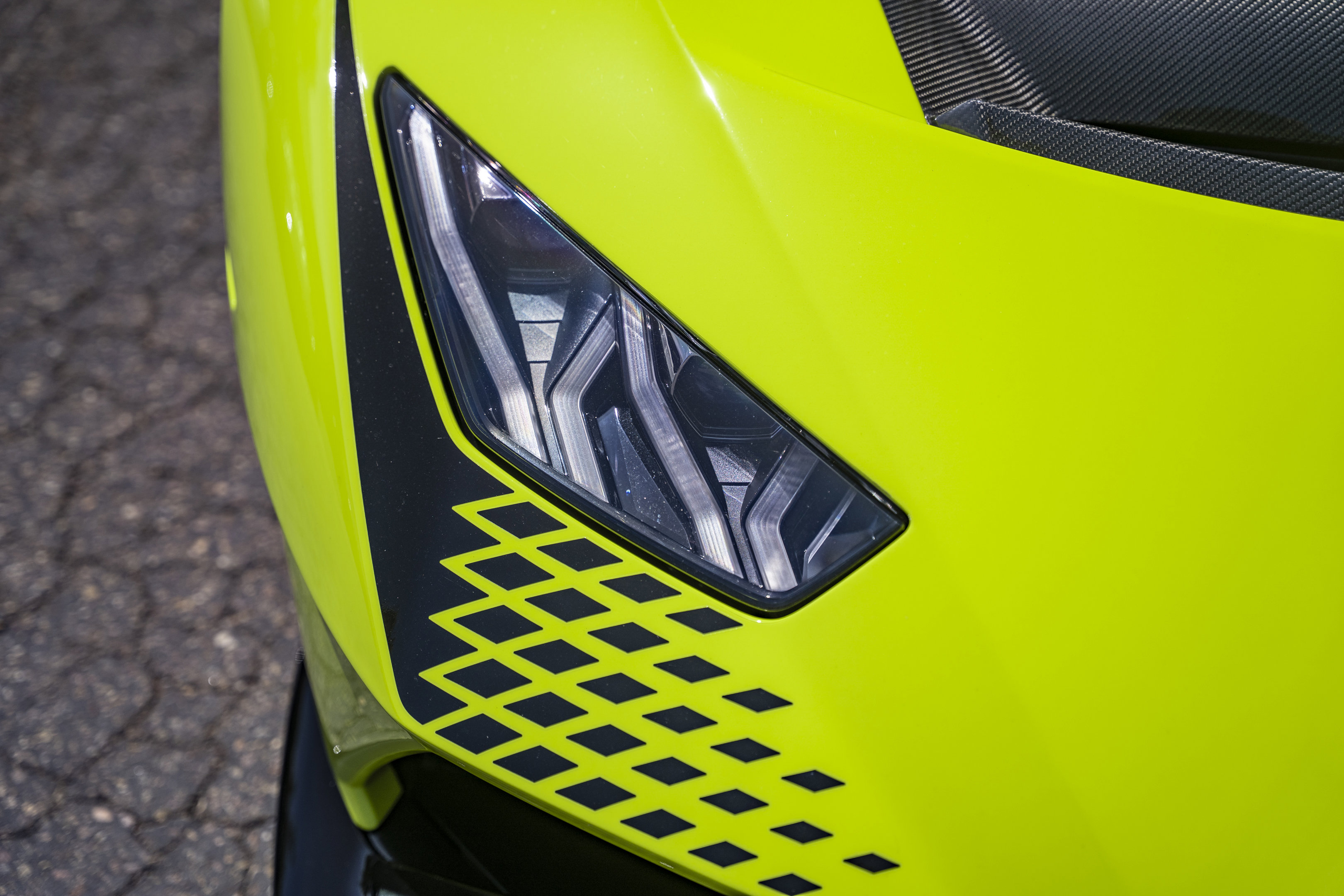 Used 2023 Lamborghini Huracan STO RWD image 27