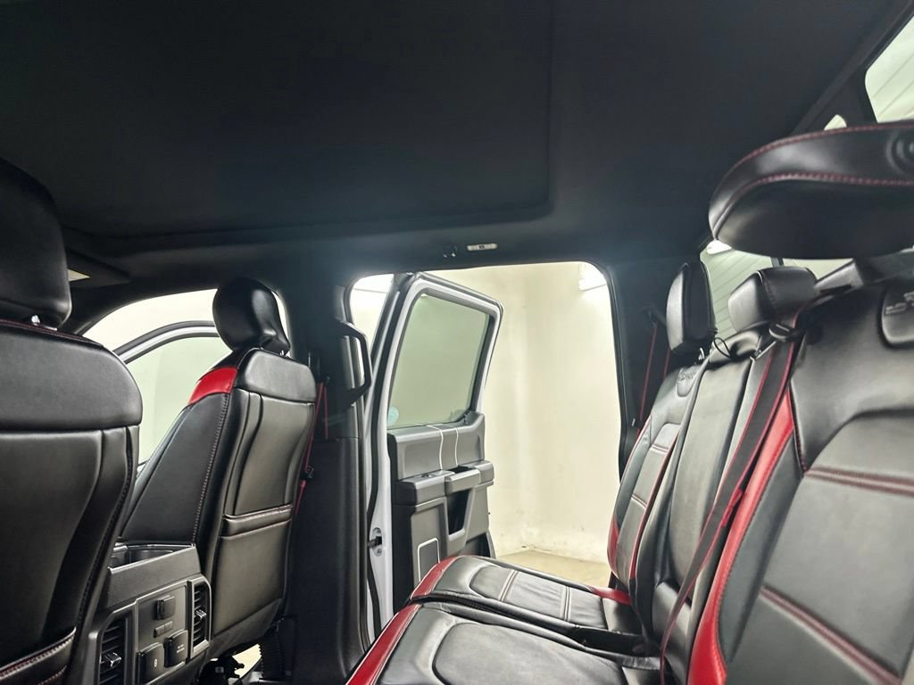 Used 2019 Ford F150 Lariat w/ Equipment Group 502A Luxury AWD/4WD image 33