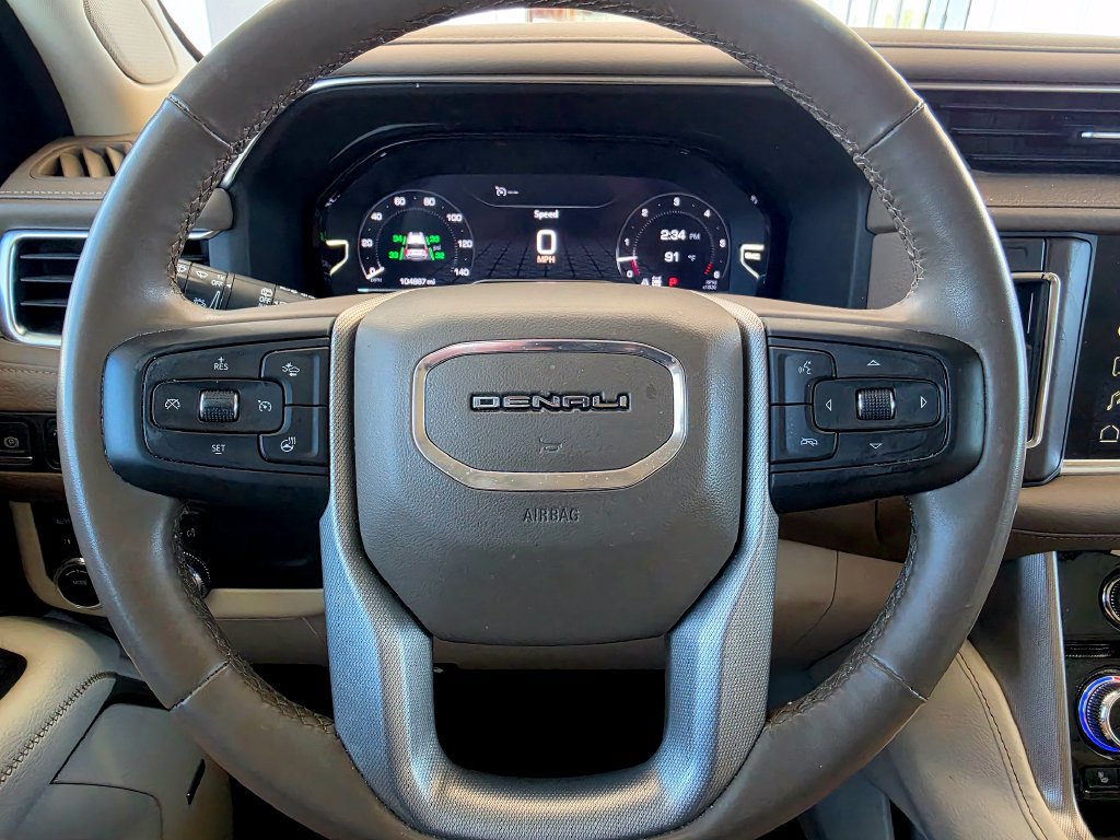 Used 2024 GMC Yukon XL Denali AWD/4WD image 29
