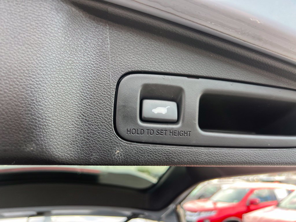Used 2021 Honda CR-V Touring image 25