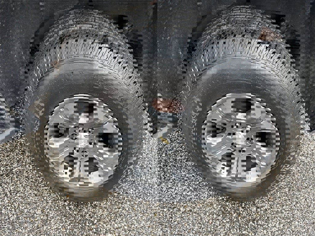 Used 2019 Chevrolet Tahoe LS image 12