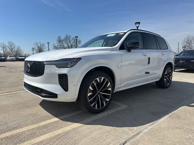 New 2026 Volvo XC90 B6 Ultra w/ Protection Package image 3