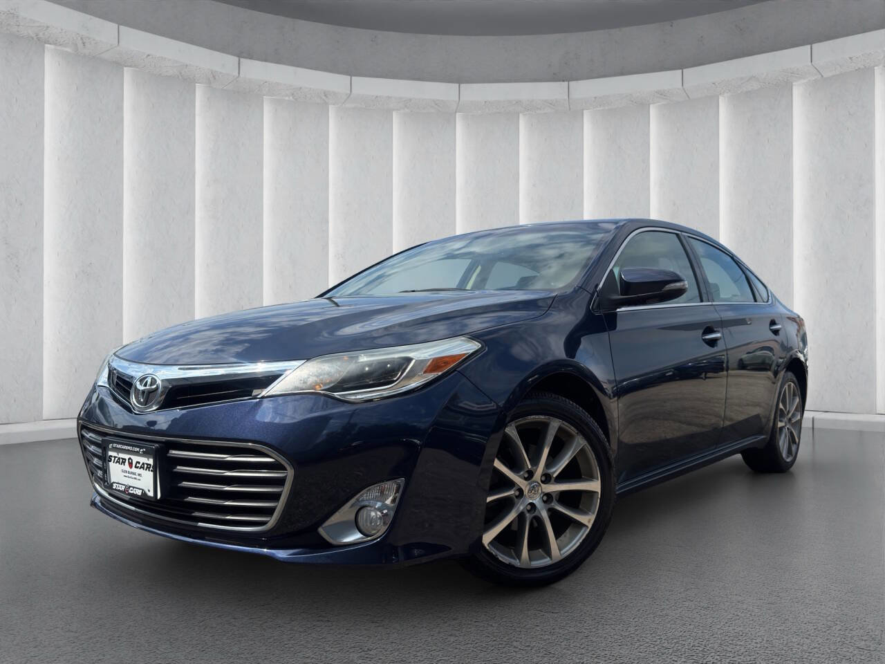 Used 2014 Toyota Avalon XLE Touring image 1