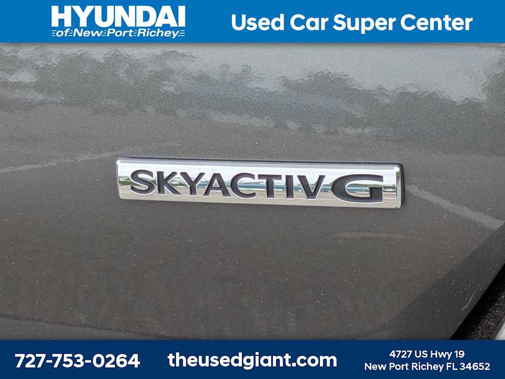 Used 2021 MAZDA MAZDA3 s FWD image 12