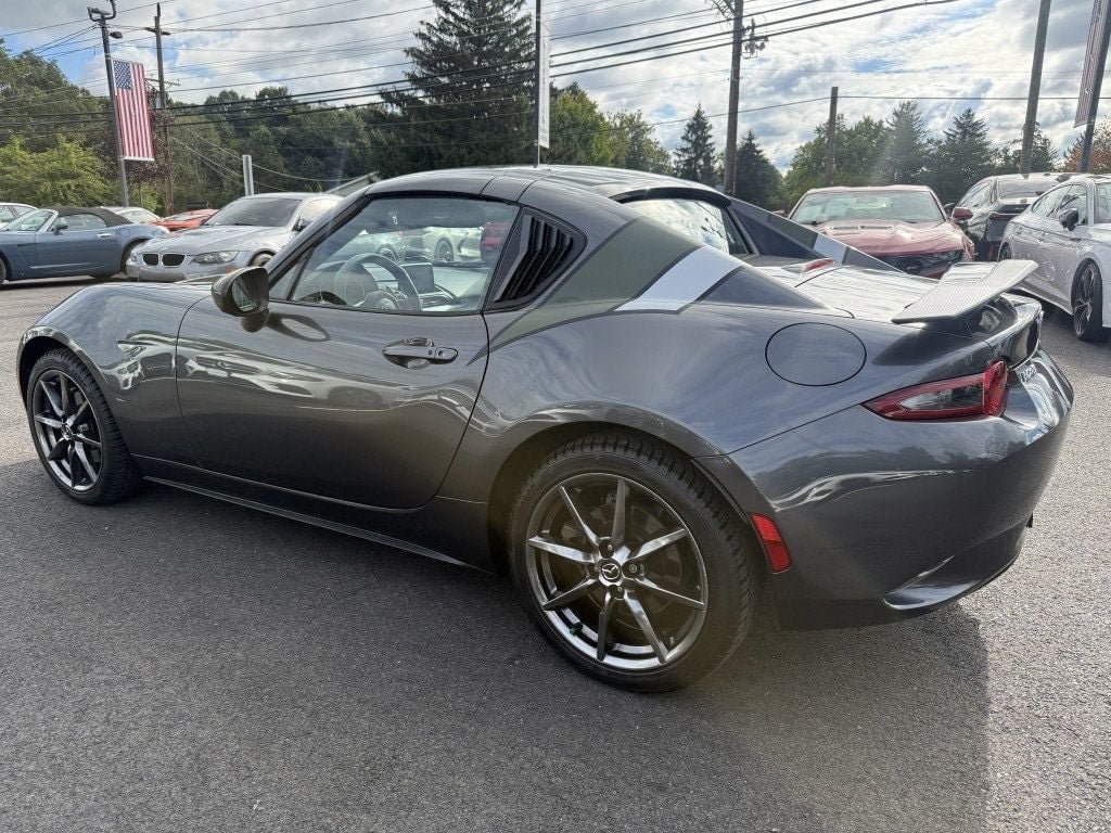 Used 2017 MAZDA MX-5 Miata RF Grand Touring RWD image 8
