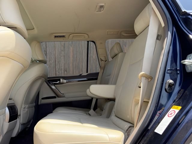 Used 2017 Lexus GX 460 Premium AWD/4WD image 16