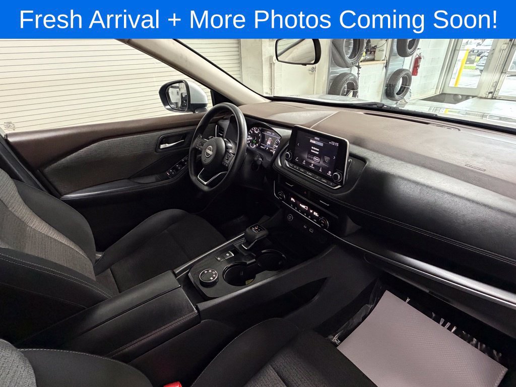 Used 2023 Nissan Rogue SV AWD/4WD image 22