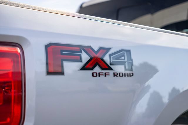 Used 2017 Ford F250 Lariat w/ Chrome Package AWD/4WD image 32