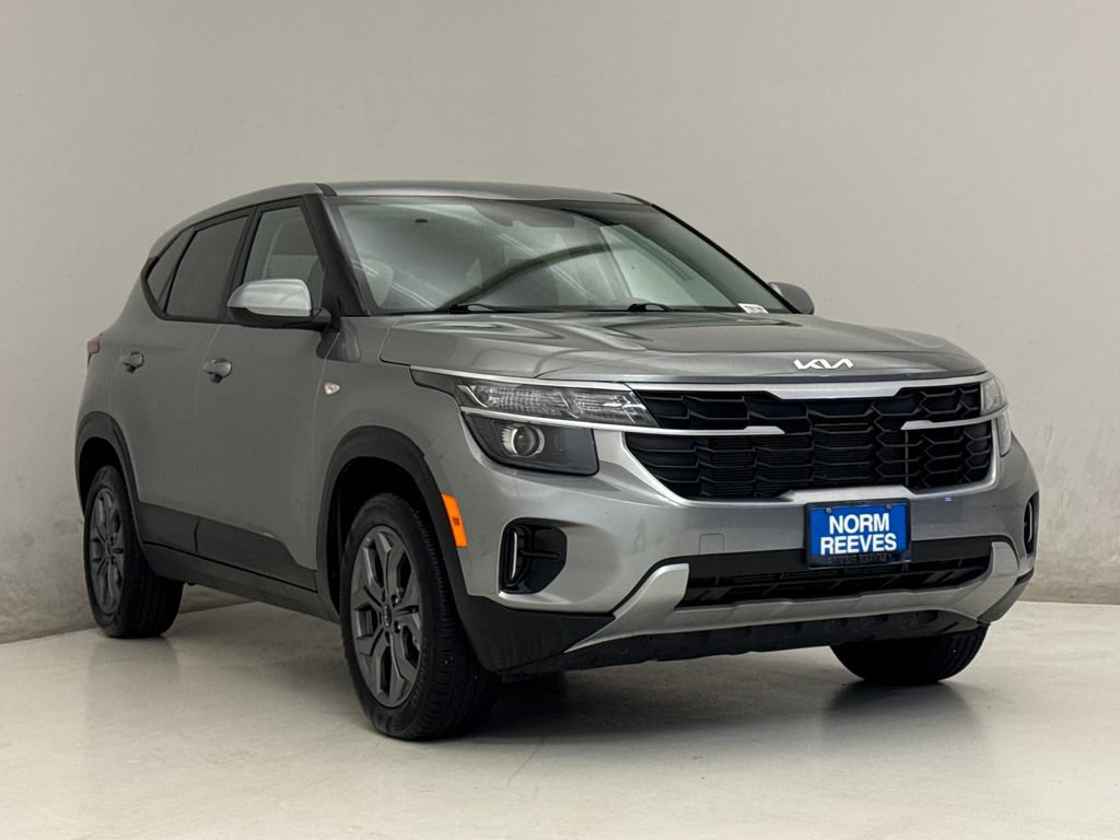 Used 2026 Kia Seltos LX AWD/4WD image 4