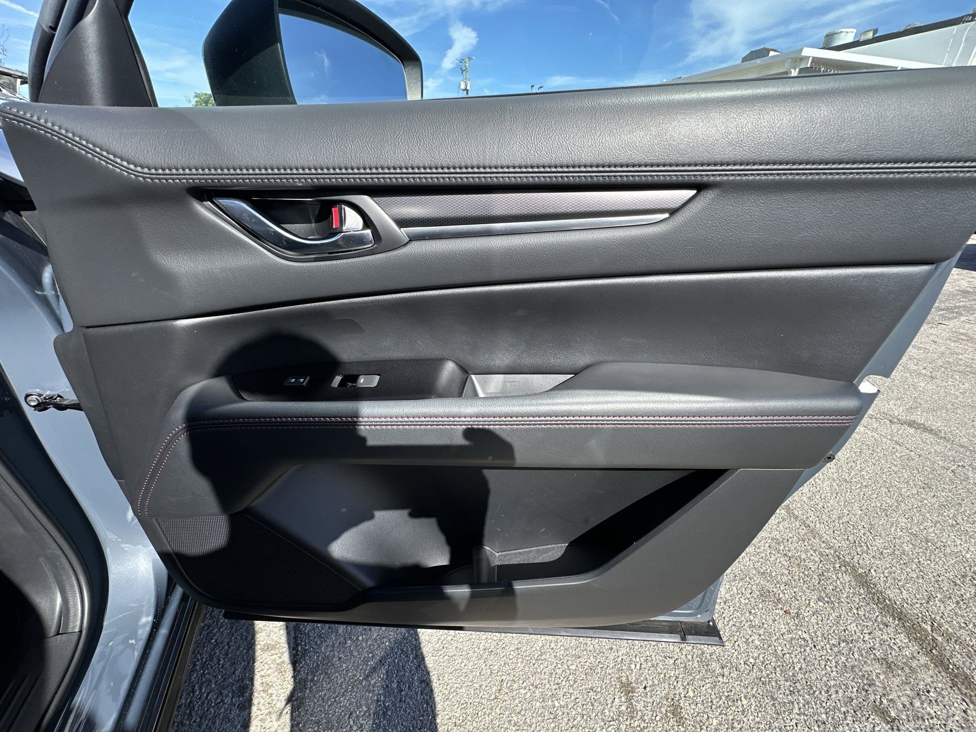 Used 2022 MAZDA CX-5 Carbon Edition image 29