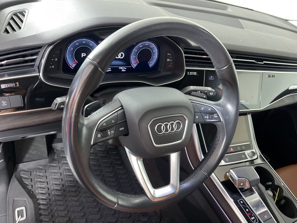 Used 2021 Audi Q8 Premium Plus w/ Premium Plus Package AWD/4WD image 30