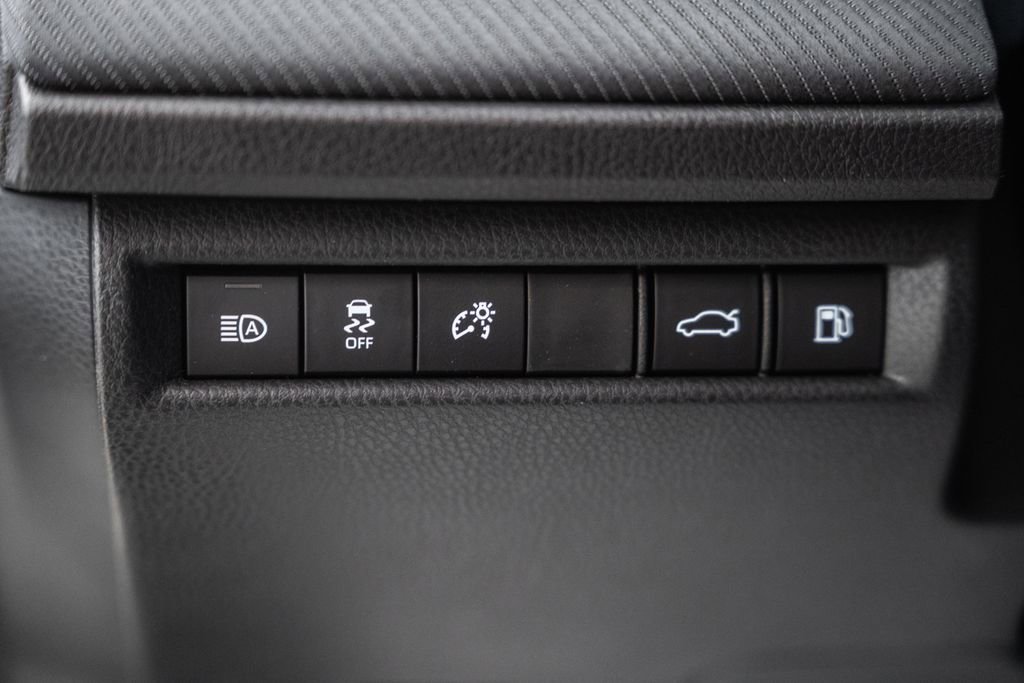 New 2026 Toyota Camry SE image 39