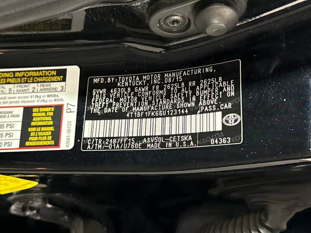 Used 2016 Toyota Camry SE FWD image 24