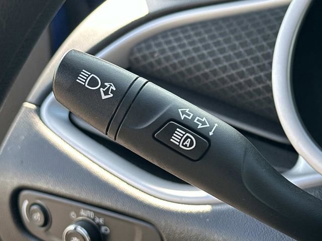 Used 2023 Chevrolet Malibu LT image 12