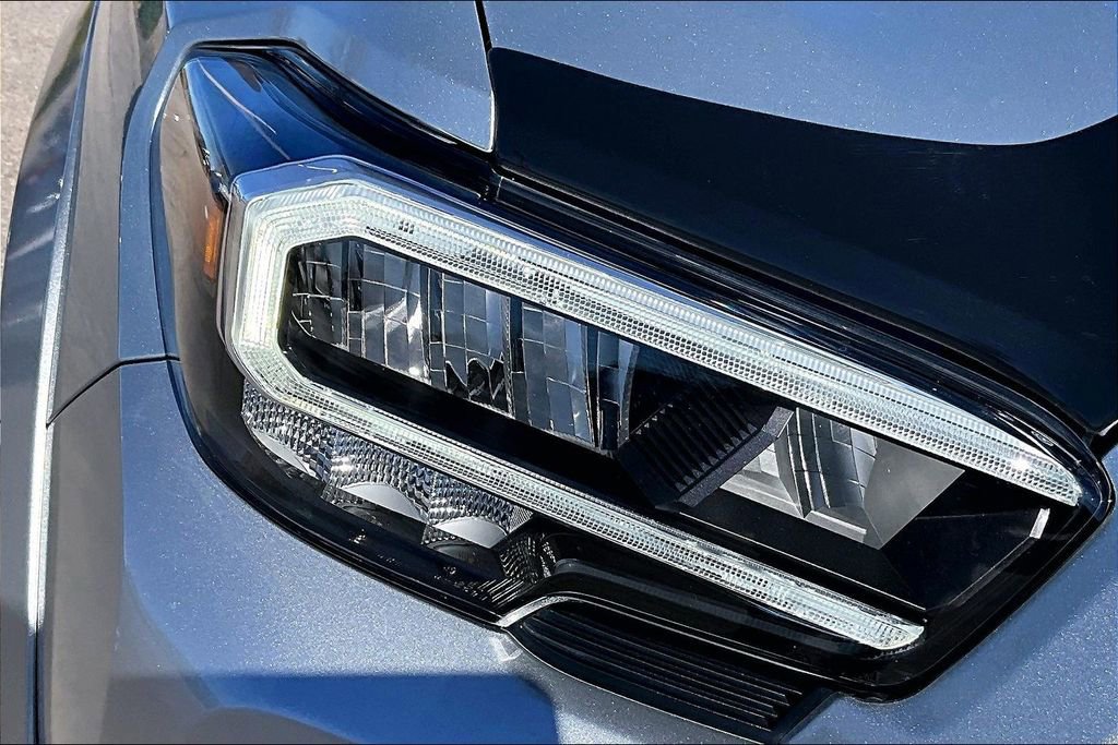 Used 2023 Toyota Tacoma TRD Sport w/ Technology Package image 29