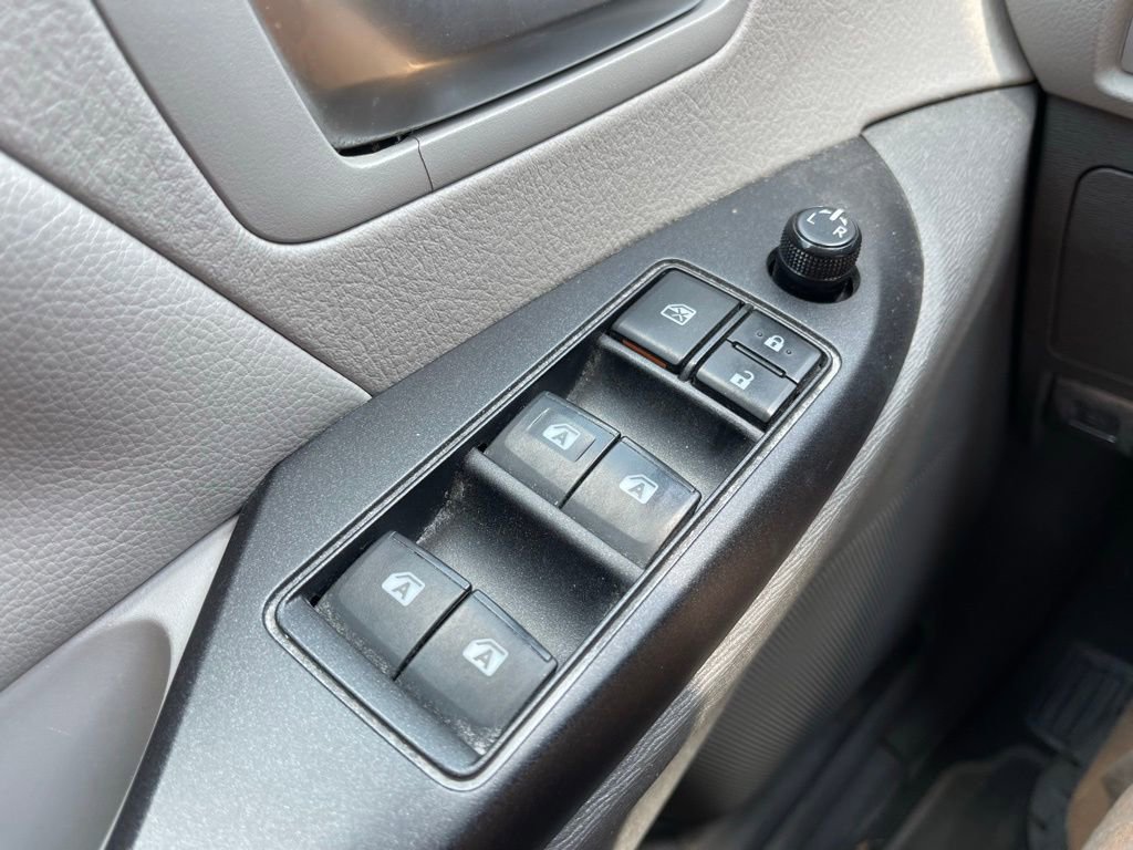 Used 2020 Toyota Sienna LE FWD image 19